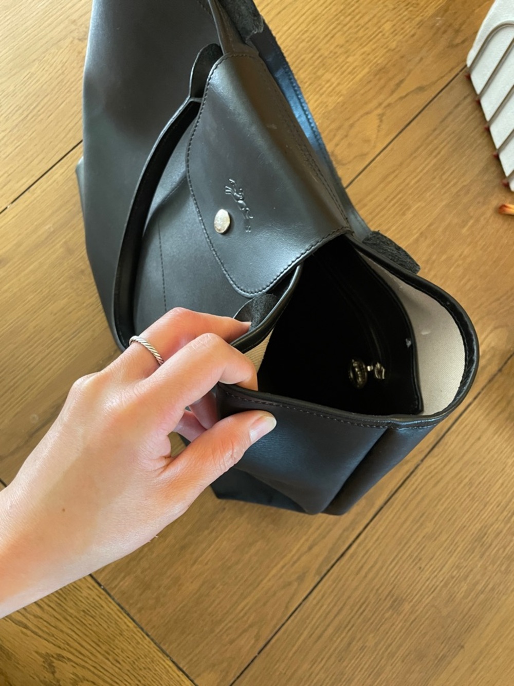 Longchamp Classic Black Leather Tote Bag - Picture 13 of 16